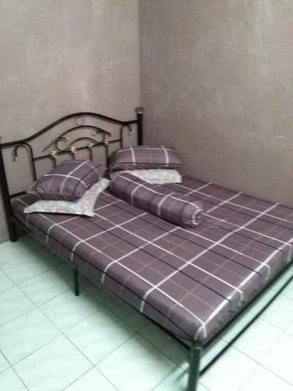 Deenaz Utara Homestay 알로르세타르 외부 사진
